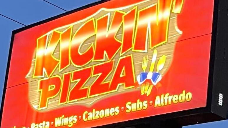 Kickin' Pizza sign in Radcliff, Kentucky